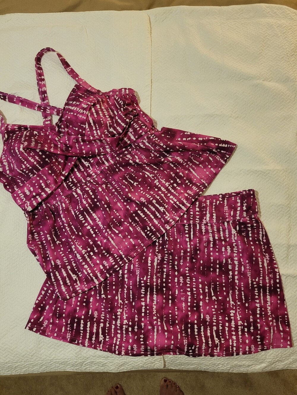 d&co. Women's Magenta Pink Patterned Tankini Swim Top & Bottoms, Size 16, D & Co